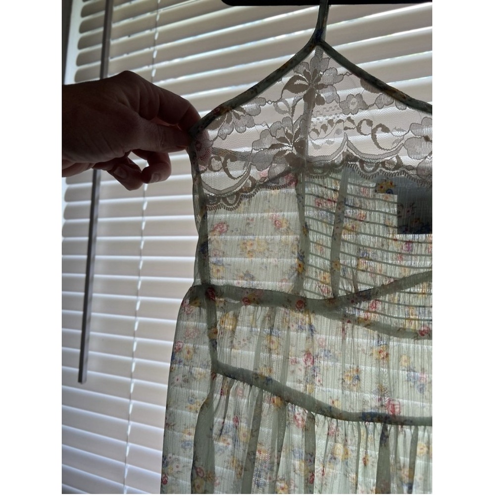 Living Doll Los Angeles Floral Lace Trim Camisole Top Sage Green Smocked Small - Picture 12 of 16